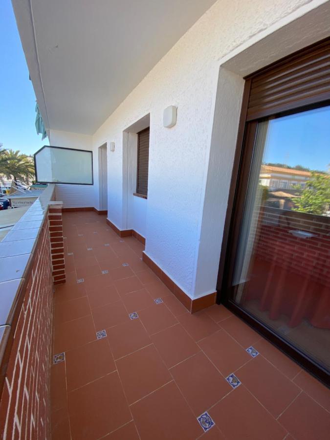 Cala Del Mar Apartment - ลากาลาเดมิฮาส ภายนอก รูปภาพ
